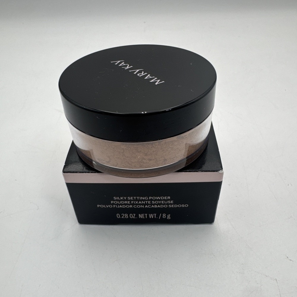 Mary Kay Silky Setting Powder Medium Beige BR20 0.28oz 8g 175891 NIB
